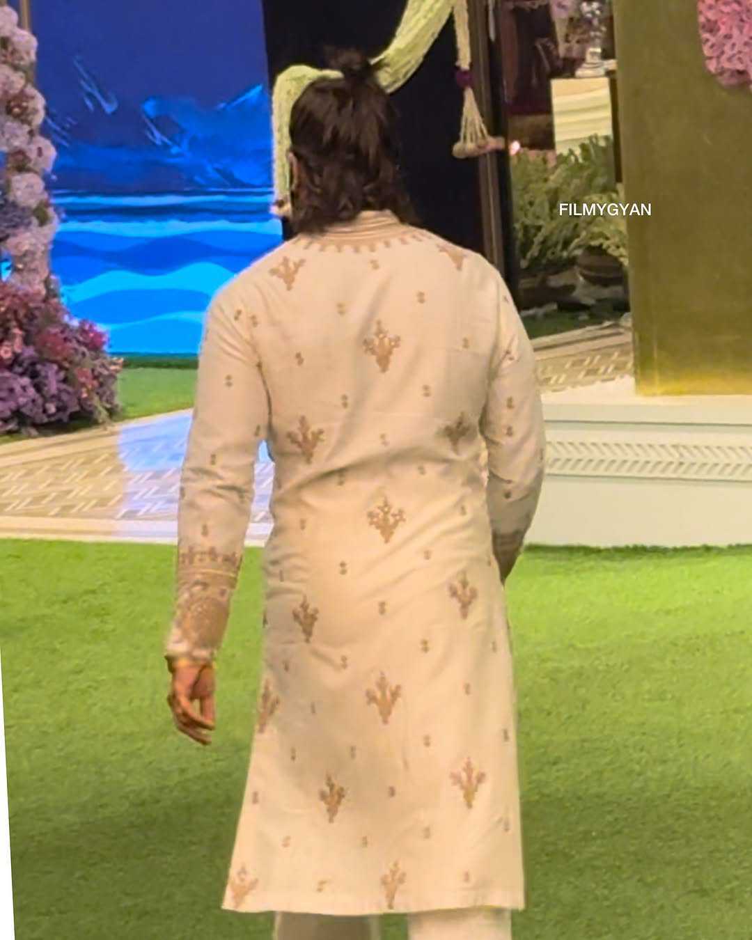 Ranveer Singh Cream Ivory Stylish Embroidery kurta Set