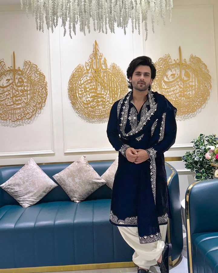 Black Regal Silk Embroidery Kurta Pajama With Dupatta Set