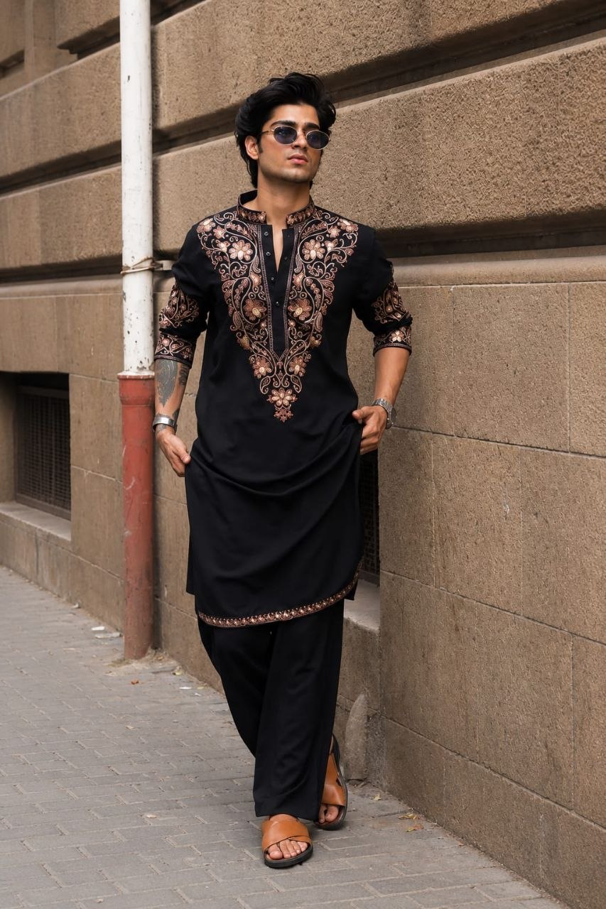 Men's Black Kurta Set with V-Neck Thread Work Embroidery