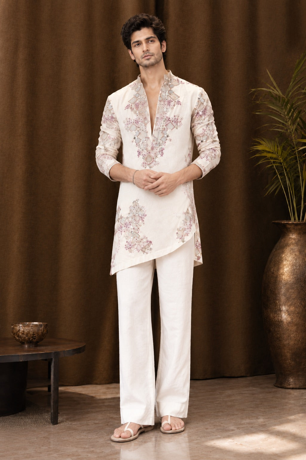 IVORY EMBROIDERY KURTA PANT SET