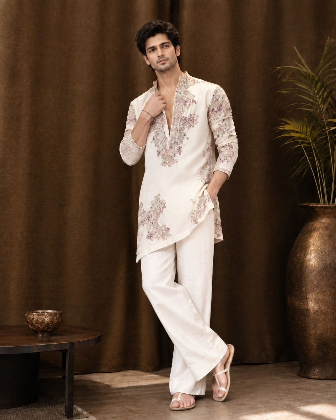 IVORY EMBROIDERY KURTA PANT SET